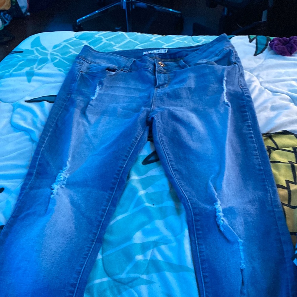 Skinny Somewhat ripped jeans, Size 15